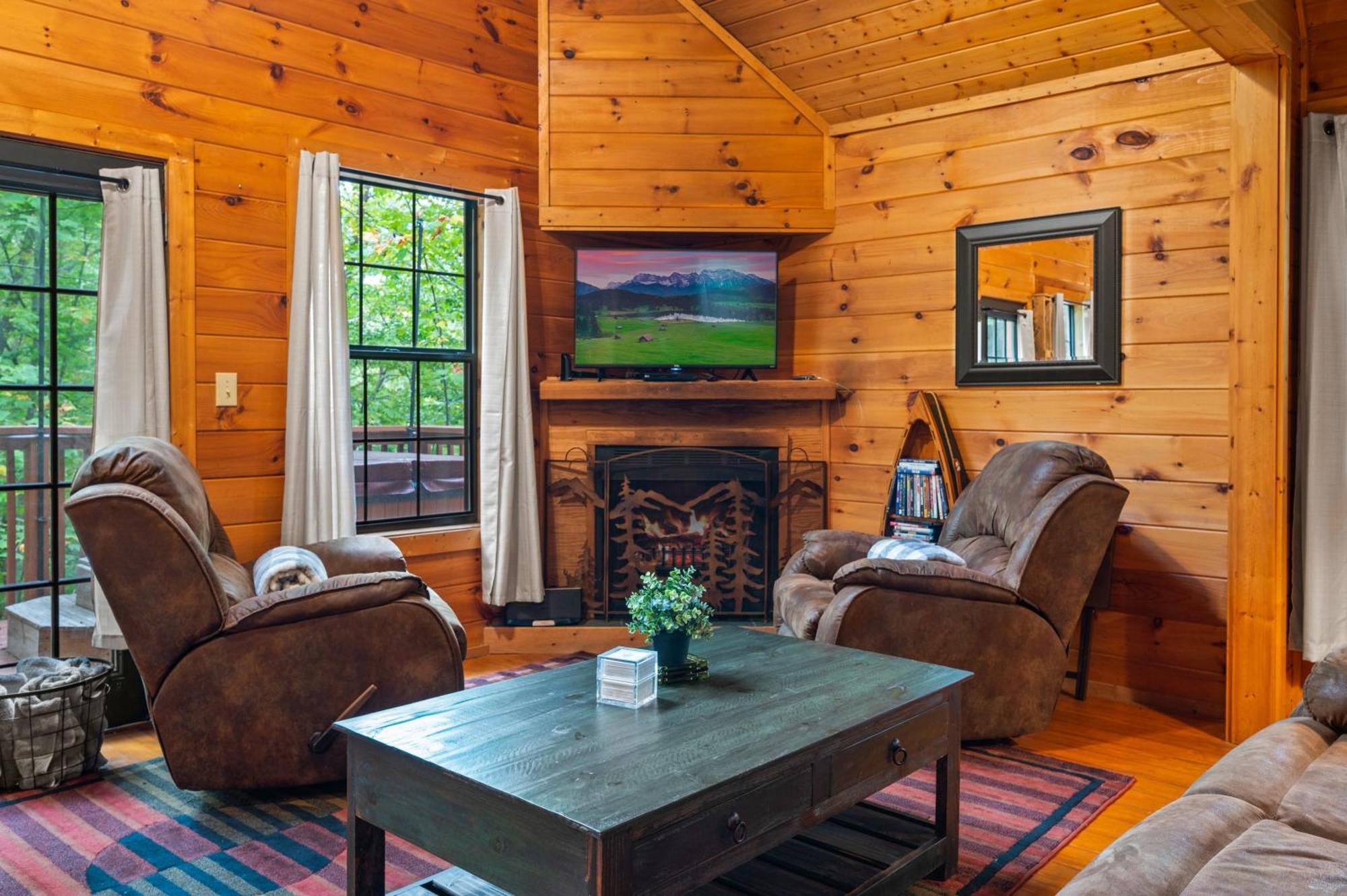 Great Smoky Mountains Cabin!, Secluded, Pet-Kid Friendly! セバービル エクステリア 写真